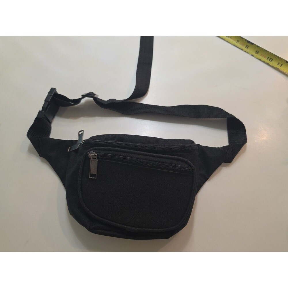 NWOT Black Nylon Fanny Pack Non Brand Small Phone Keys wallet